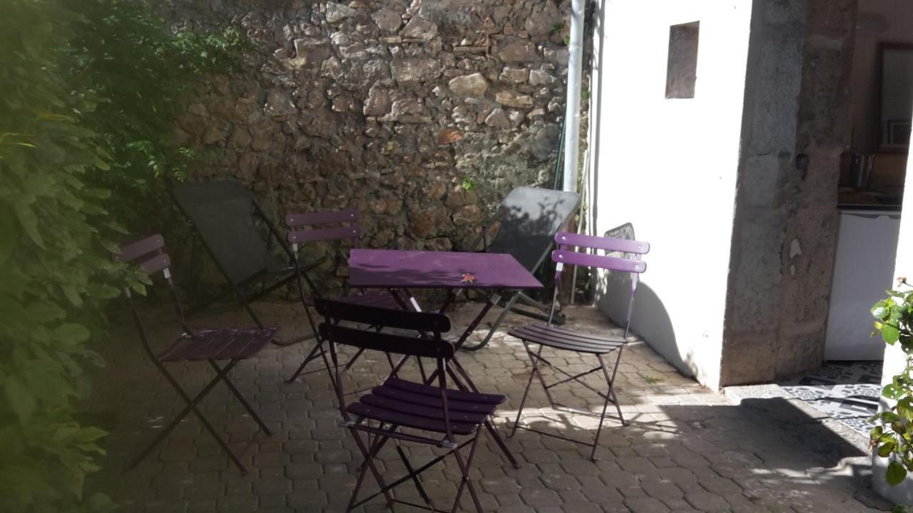 Caraussane Caractere Terrasse Sur Jardin Et Wifi Via Fibre En Coeur De Ville 세테 외부 사진