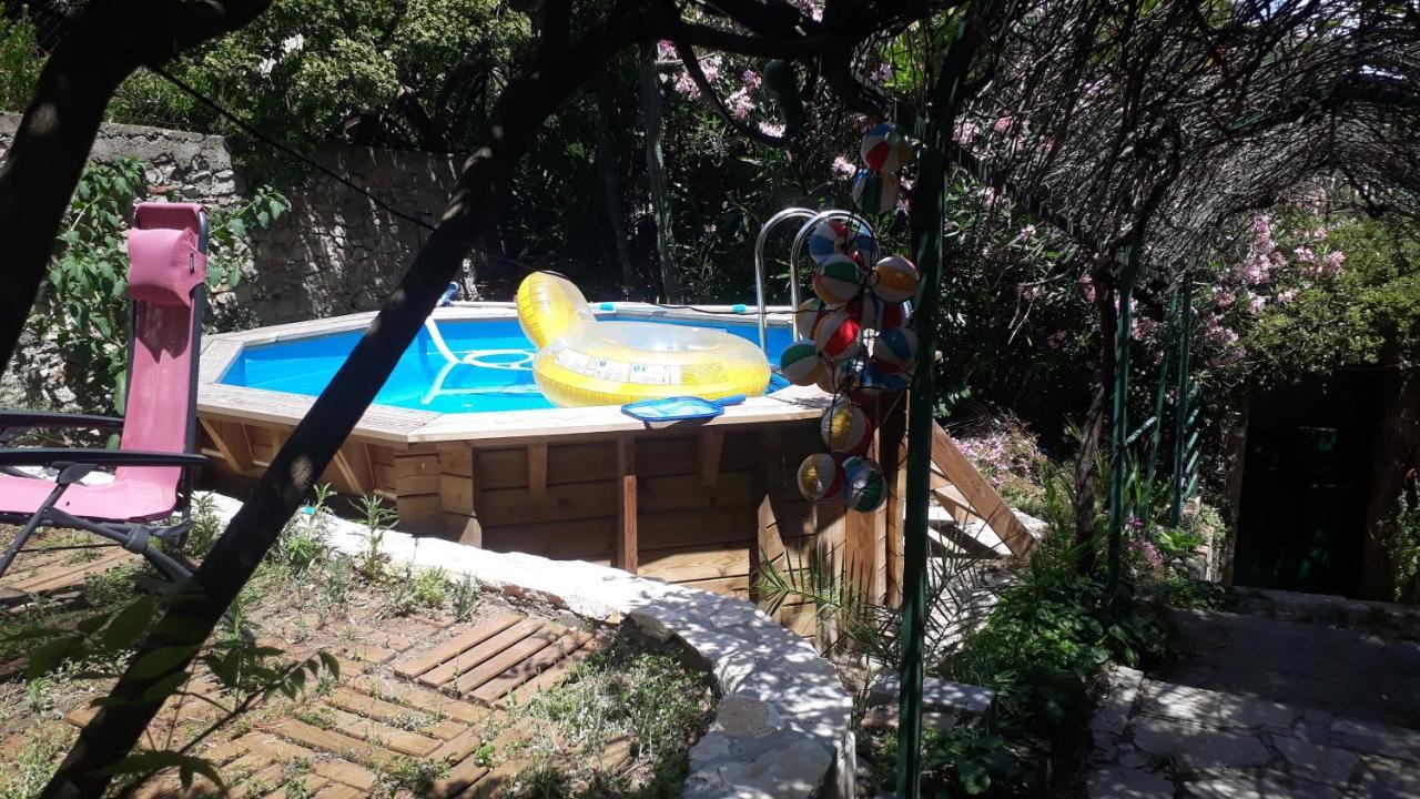 Caraussane Caractere Terrasse Sur Jardin Et Wifi Via Fibre En Coeur De Ville 세테 외부 사진